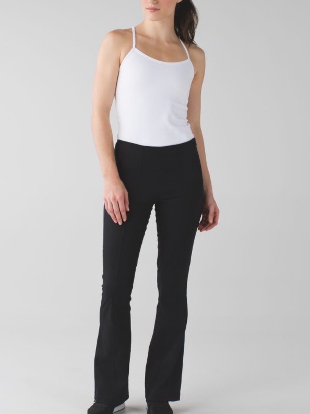 Lululemon sz 2 Black High-Rise Flare Pants - Women pockets in back yoga